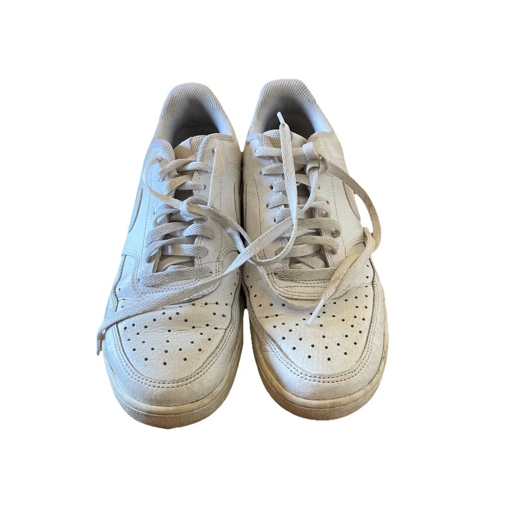 Nikes US‎ Size 10 Men's White Sneakers CD5434